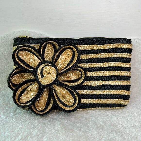 MudPie Clutch Flower Handbag Natural Woven Wheat Straw black Gold Accent Stripes - Picture 1 of 16